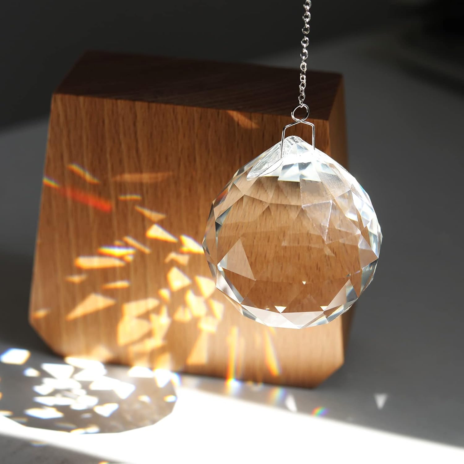Rainbow Suncatcher Crystal Ball Pendulum Lamp Prisms Feng Shui Wedding  Pendants 