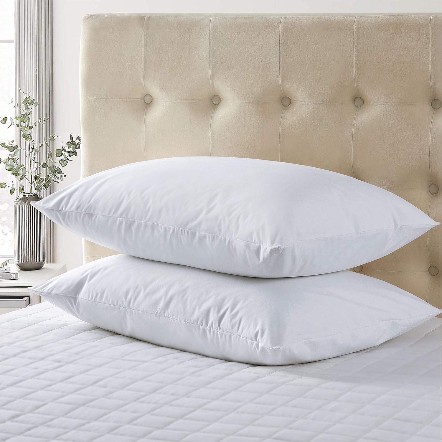 Polyester Jersey Fabric Pillow Protector Utopia Bedding Waterproof Zippered Pillow Encasement - Pack of 2 60 x 60 cm